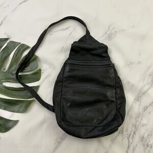 Maple Rosemont Vintage 90s Leather Backpack Purse Black Single Strap